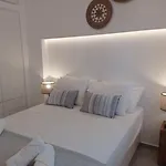 شقة θέαστρον - Theastron House With Great View In Chora Pera Gyalos