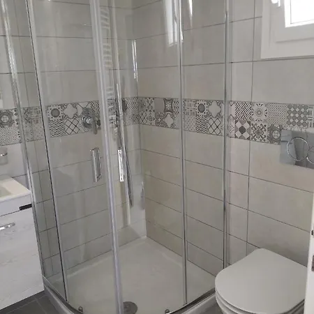 Appartement θέαστρον - Theastron House With Great View In Chora Pera Gyalos