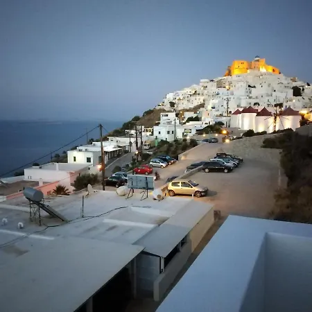 Διαμέρισμα θέαστρον - Theastron House With Great View In Chora Πέρα Γυαλός