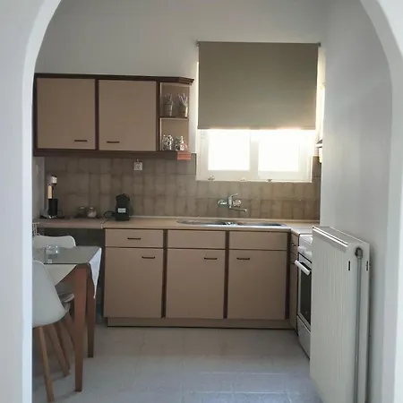 θέαστρον - Theastron House With Great View In Chora Apartment Pera Gyalos