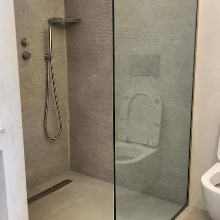 θέαστρον - Theastron House With Great View In Chora Apartment Pera Gyalos