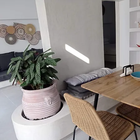 Διαμέρισμα θέαστρον - Theastron House With Great View In Chora
