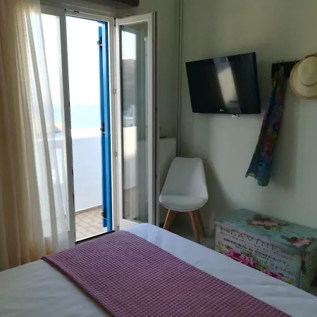Διαμέρισμα θέαστρον - Theastron House With Great View In Chora *