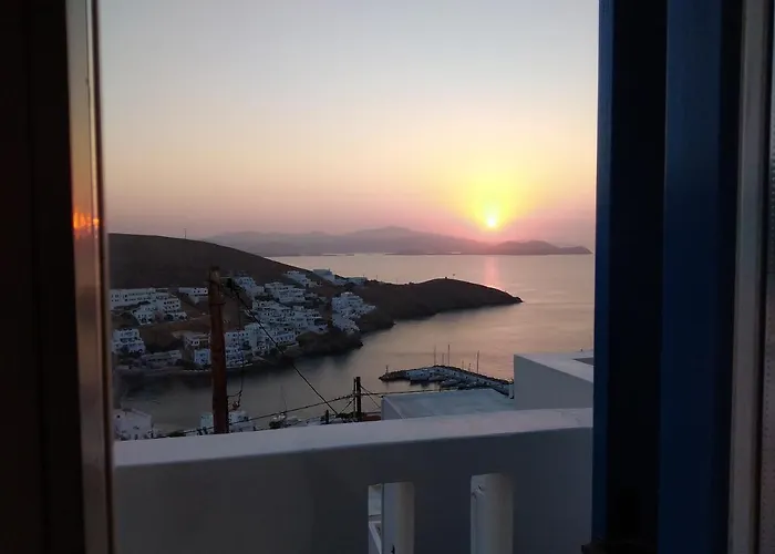 아파트 θέαστρον - Theastron House With Great View In Chora Pera Gyalos