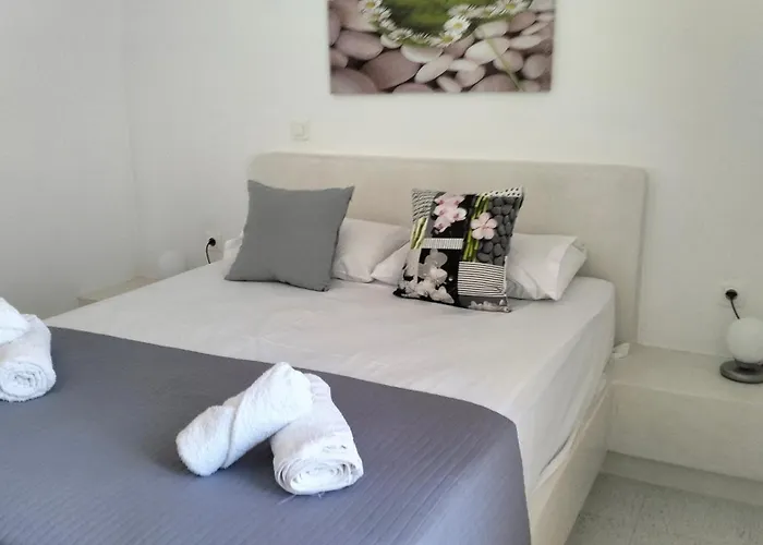 θέαστρον - Theastron House With Great View In Chora * Pera Gyalos