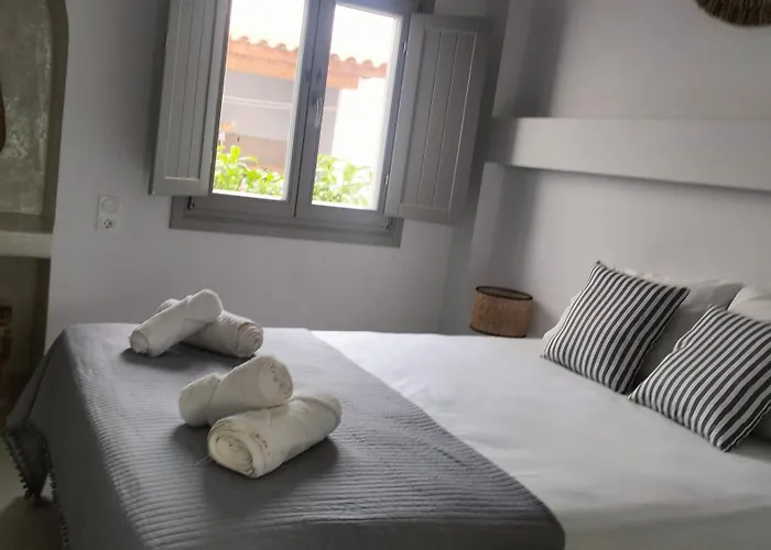 θέαστρον - Theastron House With Great View In Chora 아파트