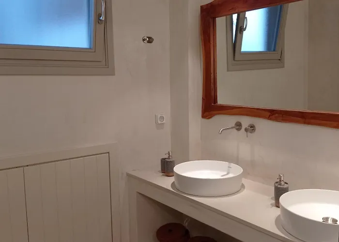 아파트 θέαστρον - Theastron House With Great View In Chora *