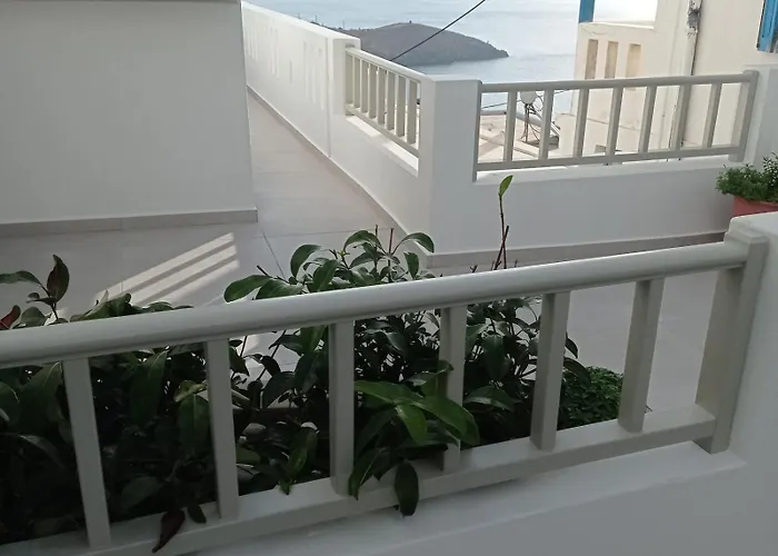 아파트 θέαστρον - Theastron House With Great View In Chora Pera Gyalos