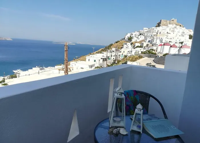 θέαστρον - Theastron House With Great View In Chora شقة Pera Gyalos